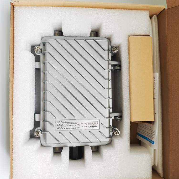 Outdoor IP66 Waterproof 300Mbp - đánh giá và giá 4G Router With Poe Wan